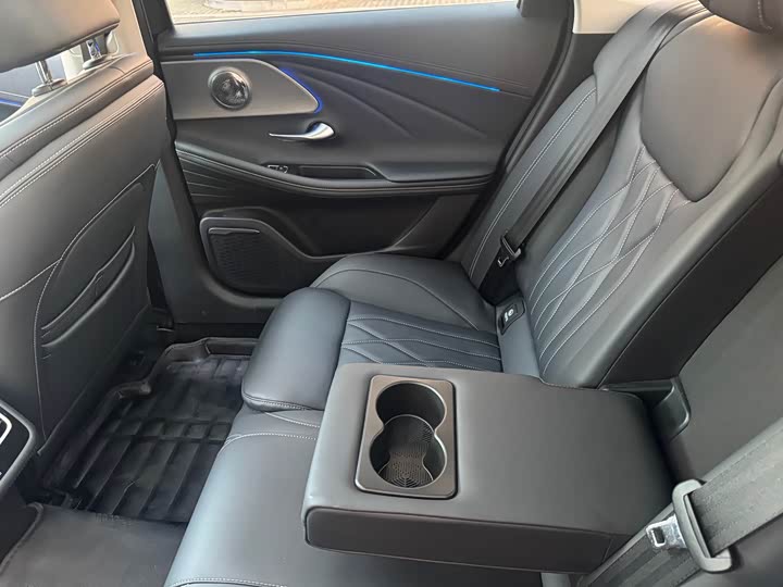 Chery Arrizo 8 2025 2025款 1.6T DCT尚