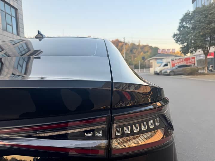 Chery Arrizo 8 2025 2025款 1.6T DCT尚