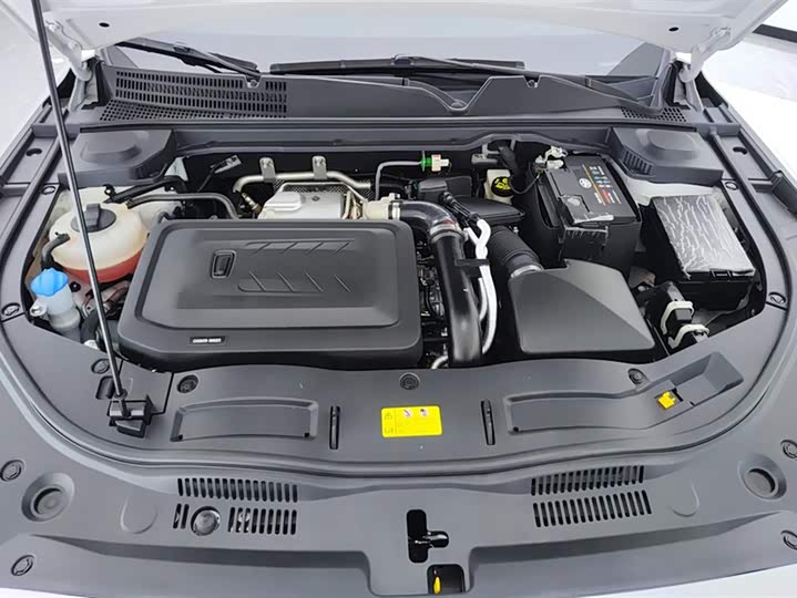 Bestune B70 2025 2025款 龙耀版 1.5T 欢享型