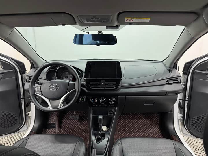 Toyota Vios 2022 2022款 1.5L 20周年纪念版
