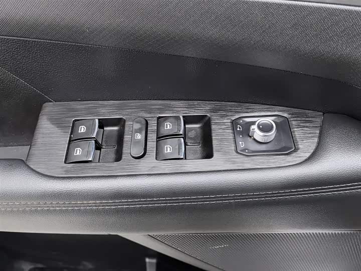 Great Wall King Kong Poer 2023 2023款 2.0T手动柴油四驱创业型长箱平箱GW4D20M