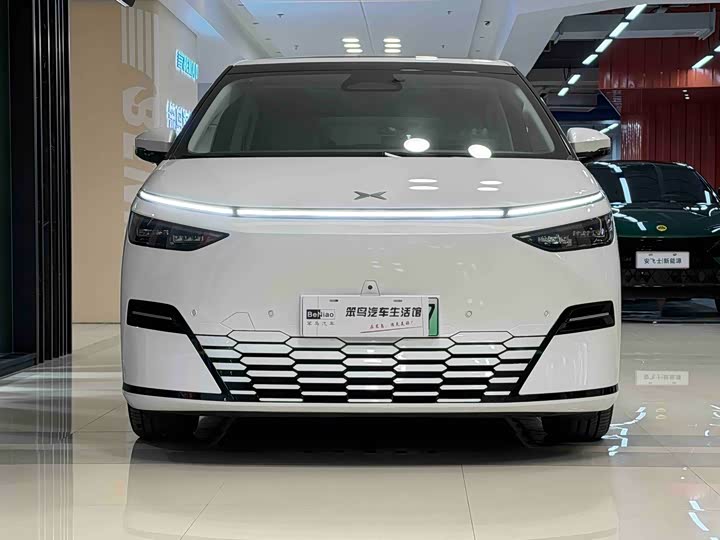 2025 XPeng X9