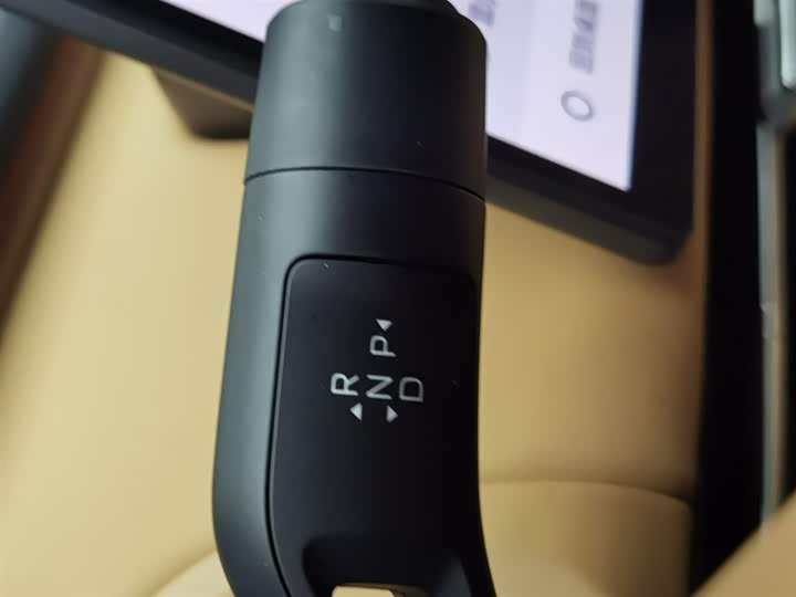 Geely Galaxy Starship 7 2025 2025款 120km 领航版