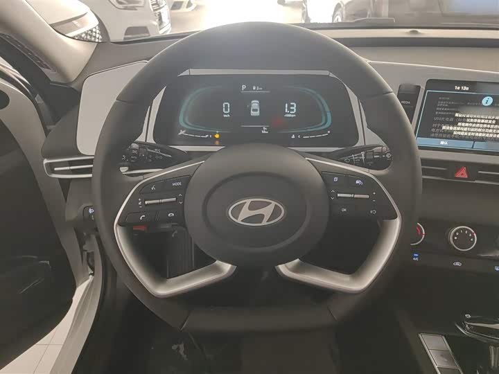 Hyundai Elantra N line 2023 2023款 1.5L CVT GLX精英版