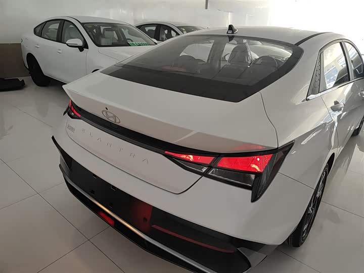 Hyundai Elantra N line 2023 2023款 1.5L CVT GLX精英版