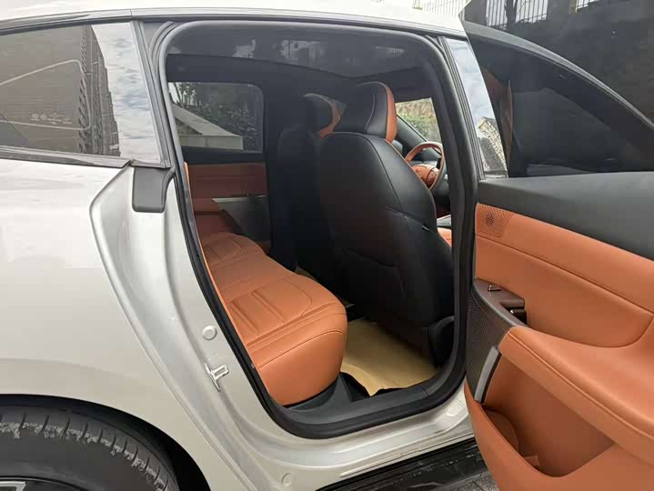 Dongfeng Yipai eπ 007 2024 2024款 增程 200Air版