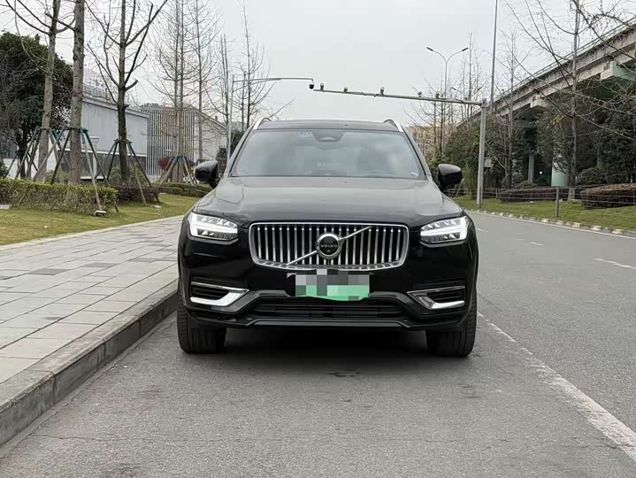 Volvo XC90 Hybrid 2023 2023款 T8 RECHARGE 智尊豪华版 7座