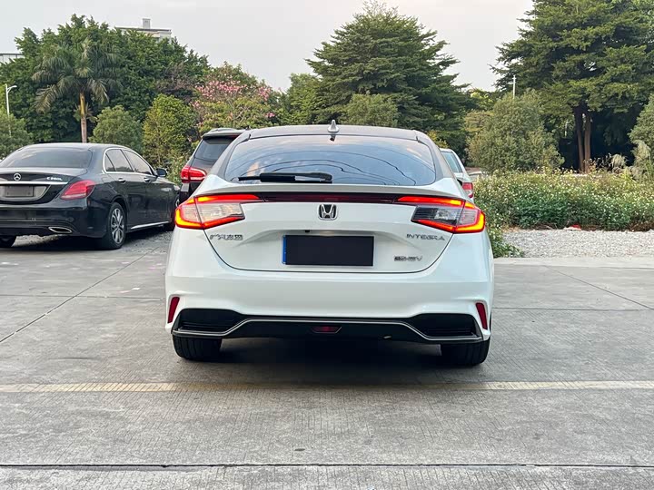 Honda Integra 2023 2023款 2.0L e:HEV 锐·豪华版