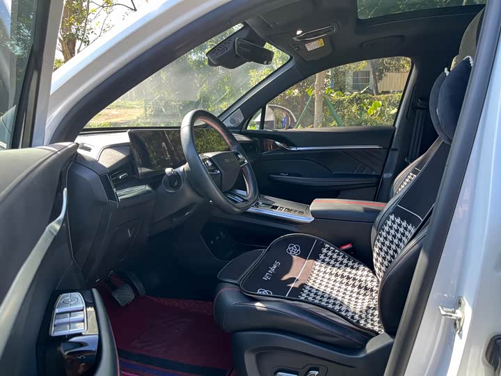 Roewe RX5 Max 2022 2022款 1.5T 自动有为旗舰版