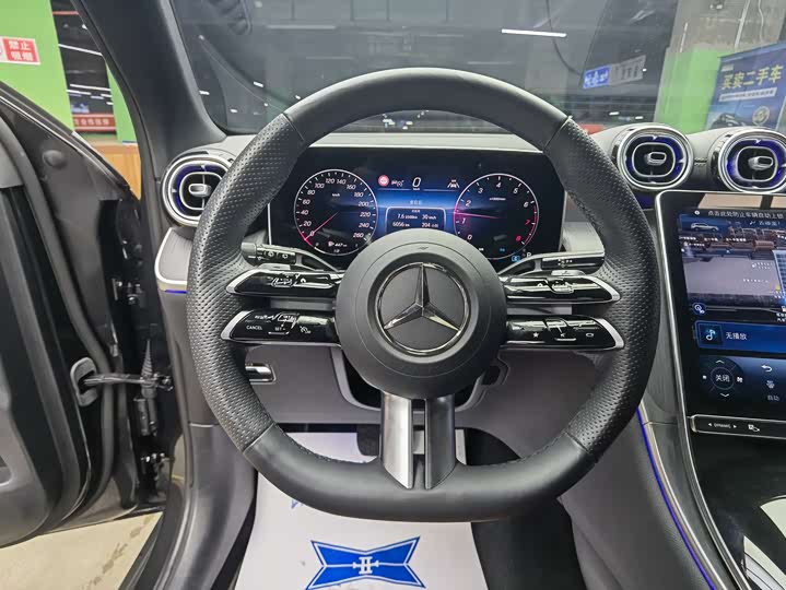 Mercedes-Benz GLC-Class 2025 2025款 GLC 260 L 4MATIC 豪华型