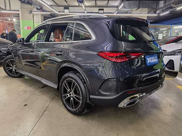 Mercedes-Benz GLC-Class 2025 2025款 GLC 260 L 4MATIC 豪华型