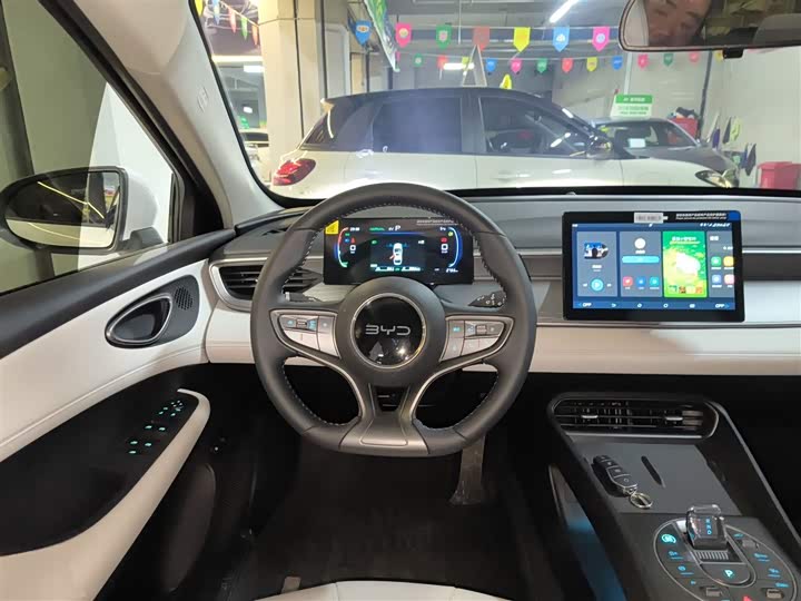 BYD Seal 05 DM-i Hybrid 2025 2025款 DM-i 智驾版 55KM豪华型