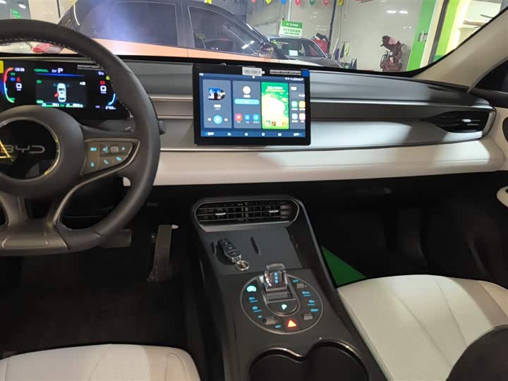 BYD Seal 05 DM-i Hybrid 2025 2025款 DM-i 智驾版 55KM豪华型