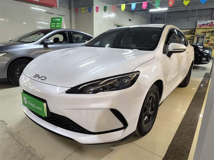 BYD Seal 05 DM-i Hybrid 2025 2025款 DM-i 智驾版 55KM豪华型