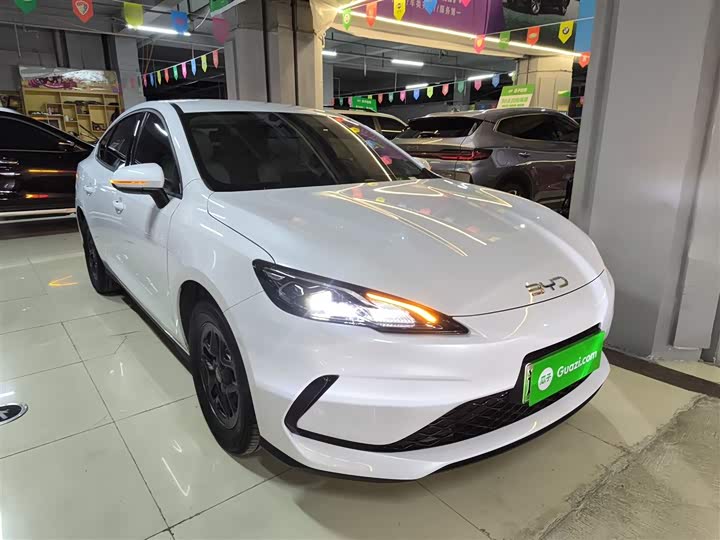 BYD Seal 05 DM-i Hybrid 2025 2025款 DM-i 智驾版 55KM豪华型