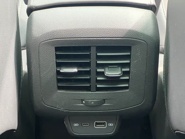 Volkswagen T-Cross 2023 2023款 300TSI DSG舒适版