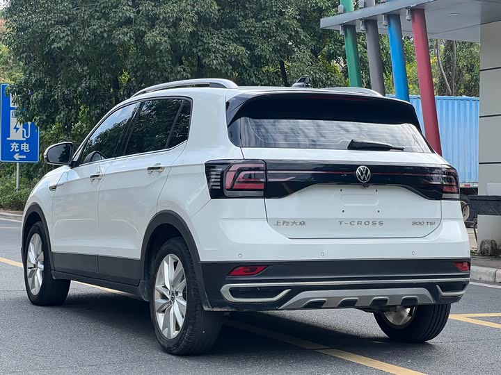Volkswagen T-Cross 2023 2023款 300TSI DSG舒适版
