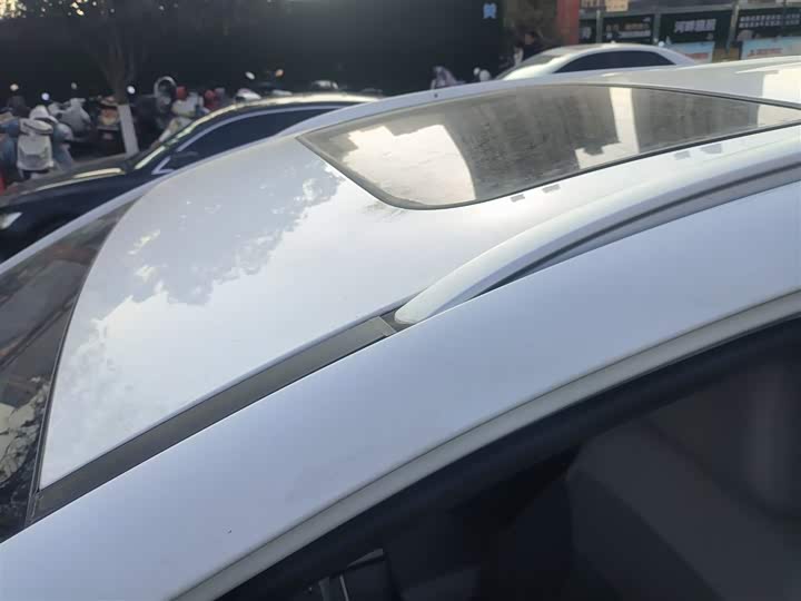 BYD Song Max Hybrid 2022 2022款 DM-i 105KM 尊荣型