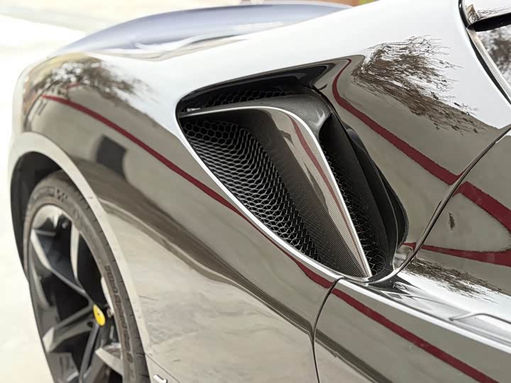 Ferrari SF90 2020 2020款 3.9T V8 Stradale