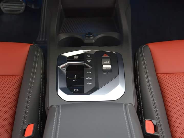 BMW 2 Series 2025 2025款 225L M运动套装