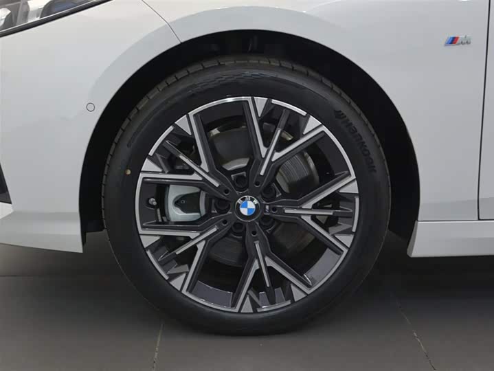 BMW 2 Series 2025 2025款 225L M运动套装