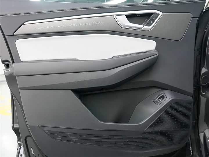 Volkswagen Talagon 2026 2026款 450TSI 四驱旗舰 6座