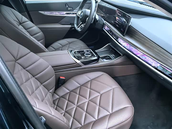 BMW 7 Series 2023 2023款 735Li M运动套装