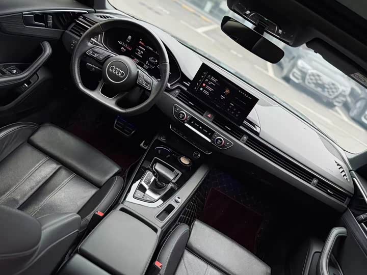 Audi A4L 2024 2024款 40 TFSI 豪华动感型