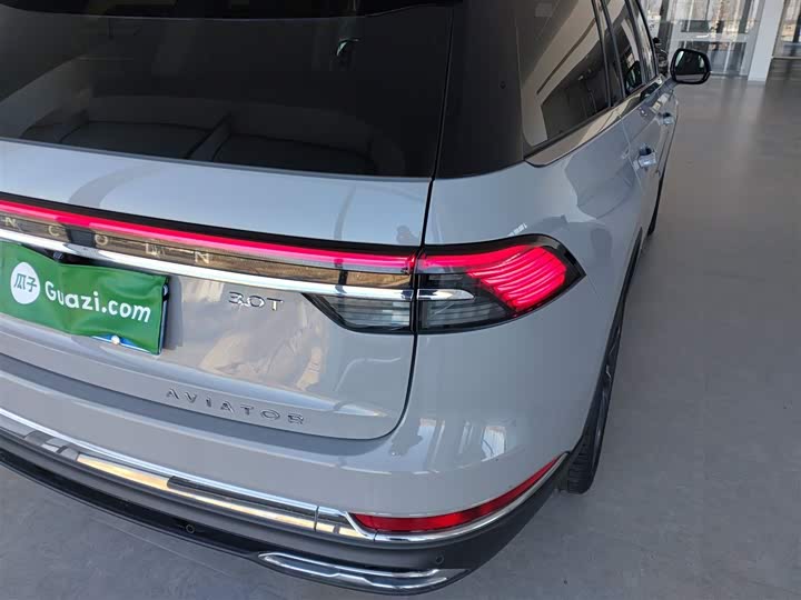 Lincoln Aviator 2024 2024款 3.0T V6 四驱奢雅版 六座