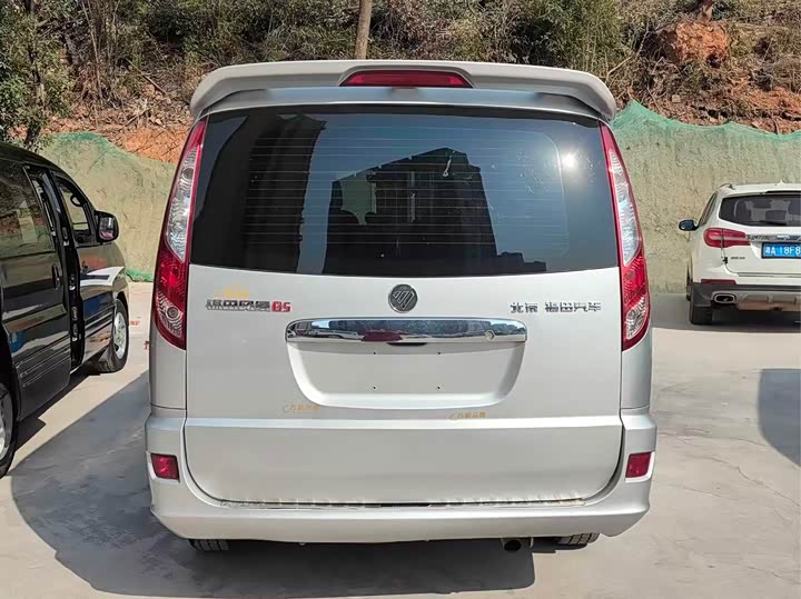 Foton G5 2022 2022款 2.0T柴油商旅版客车7/9座4F20TC3