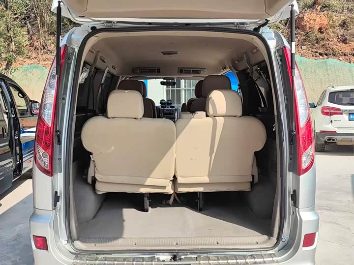 Foton G5 2022 2022款 2.0T柴油商旅版客车7/9座4F20TC3