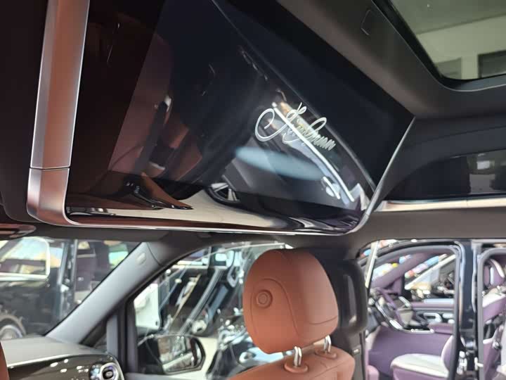 Mercedes-Benz V-Class 2024 2024款 V 300 L 长轴距豪华版