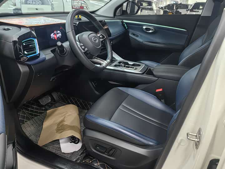 GAC Trumpchi GS3 2023 2023款 影速 270T 劲智版