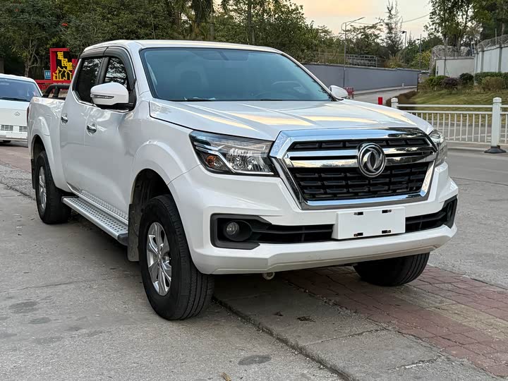 Dongfeng Rich 6 2021 2021款 2.3T自动两驱柴油豪华型M9T