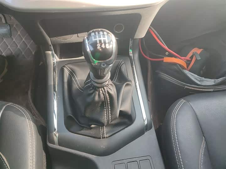 Dongfeng Rich 6 2021 2021款 2.3T手动两驱柴油标准型长货箱M9T