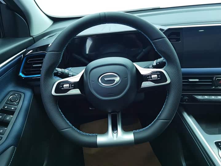 GAC Trumpchi GS3 2023 2023款 影速 270T 劲享版