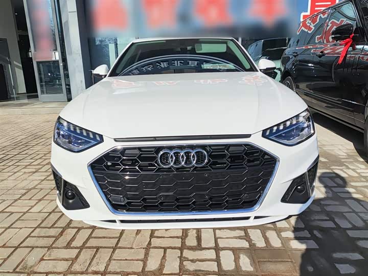 Audi A4L 2024 2024款 40 TFSI 时尚动感型
