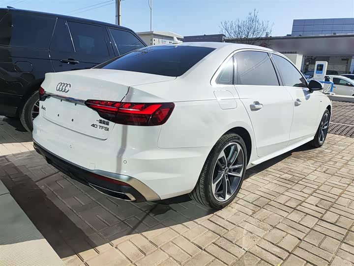 Audi A4L 2024 2024款 40 TFSI 时尚动感型