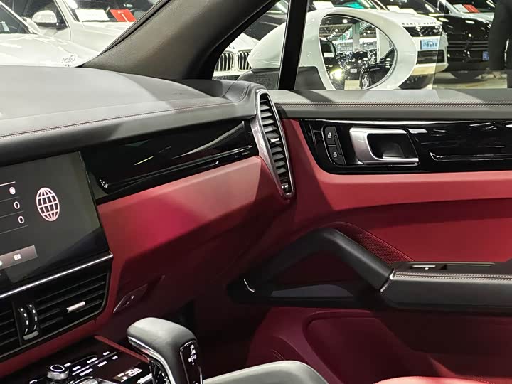 Porsche Cayenne Hybrid 2023 2023款 Cayenne E-Hybrid 2.0T