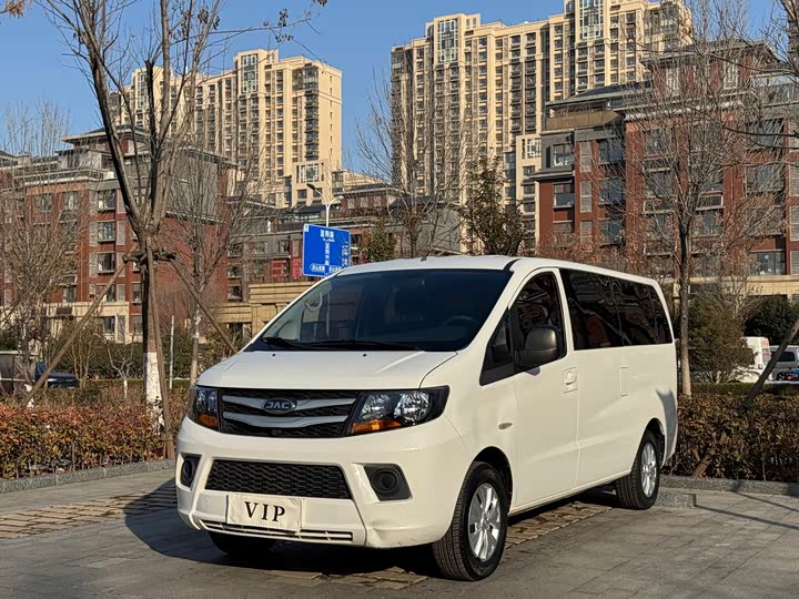 JAC Refine M3 2019 2019款 PLUS 创客版 1.8L 豪华智能型 9座