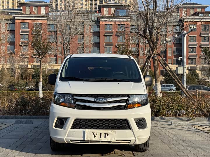 JAC Refine M3 2019 2019款 PLUS 创客版 1.8L 豪华智能型 9座