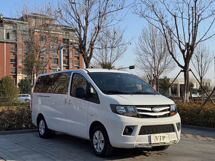 JAC Refine M3 2019 2019款 PLUS 创客版 1.8L 豪华智能型 9座