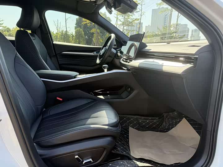 Geely Preface 2025 2025款 东方曜 1.5TD 昆仑版