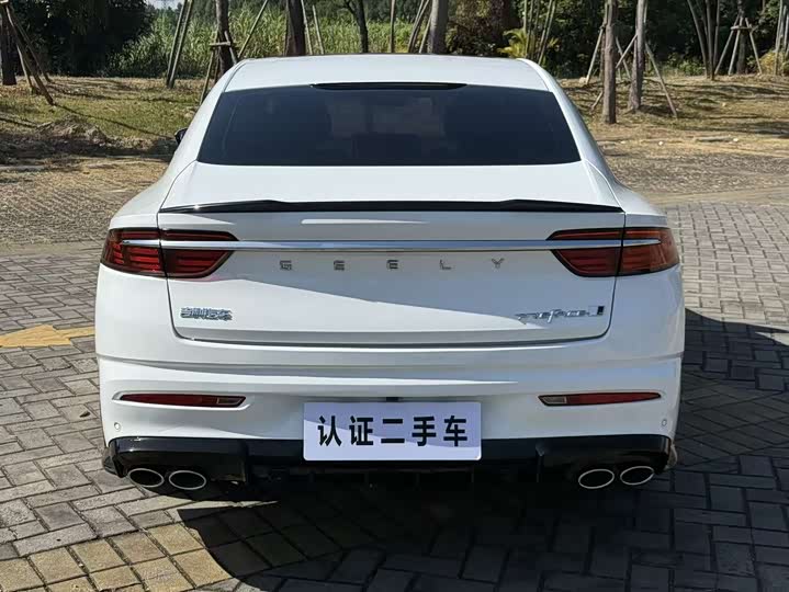 Geely Preface 2025 2025款 东方曜 1.5TD 昆仑版