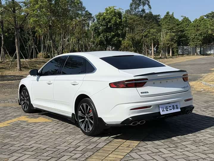 Geely Preface 2025 2025款 东方曜 1.5TD 昆仑版
