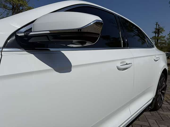 Geely Preface 2025 2025款 东方曜 1.5TD 昆仑版