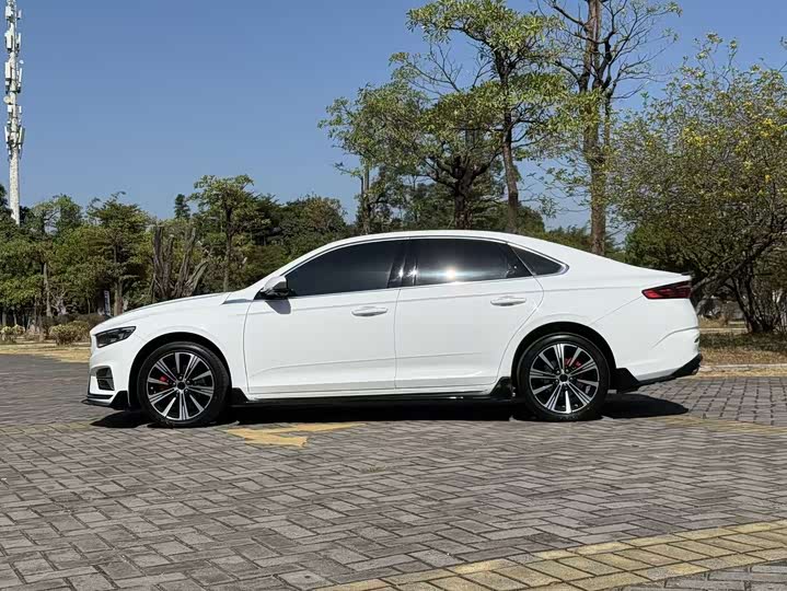 Geely Preface 2025 2025款 东方曜 1.5TD 昆仑版