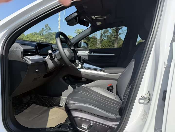 Geely Preface 2025 2025款 东方曜 1.5TD 昆仑版