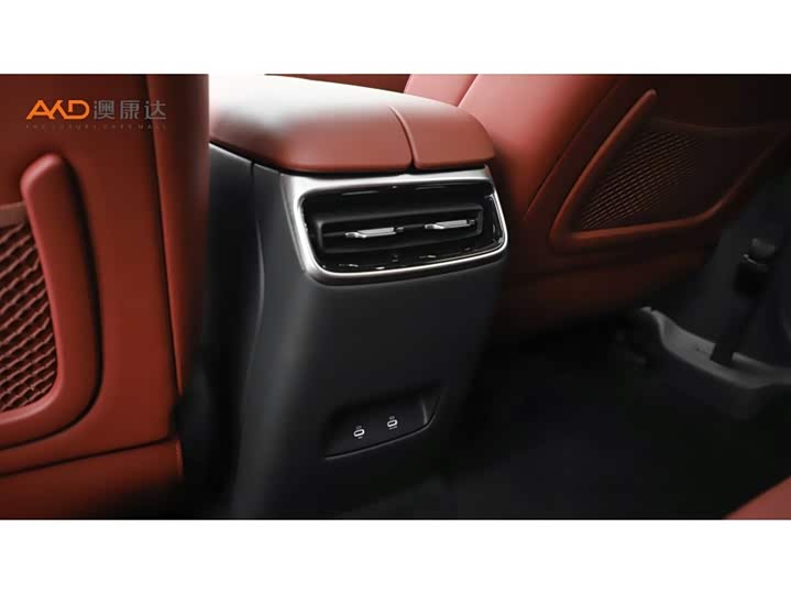 Aito M5 2025 2025款 增程 Ultra 四驱版