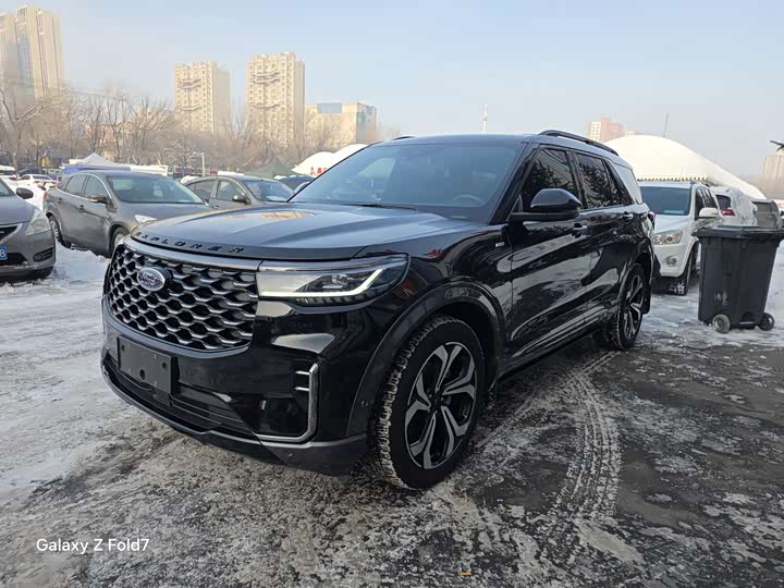 Ford Explorer 2023 2023款 EcoBoost 285 四驱钛金版 7座